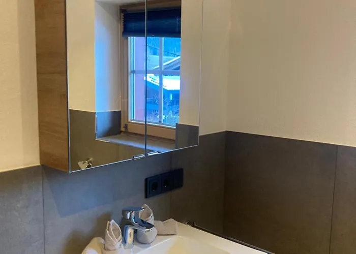 Stefanie Og * Hollersbach im Pinzgau